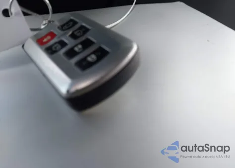 2016 Toyota Sienna Xle 8 Passenger из США, поврежденный, VIN 5TDYK3DC4GS727135